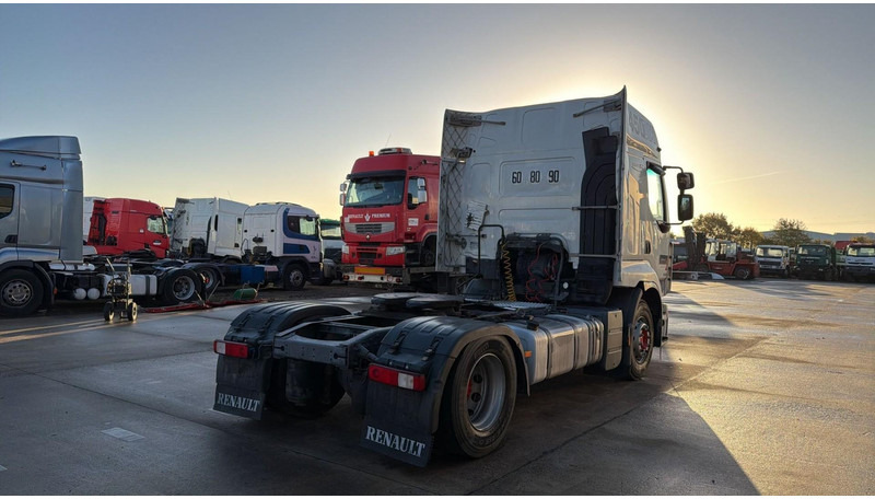 Renault Premium 450 (MANUAL GEARBOX / BOITE MANUELLE) - رأس تريلا: صورة 4 Renault Premium 450 (MANUAL GEARBOX / BOITE MANUELLE) - رأس تريلا: صورة 4