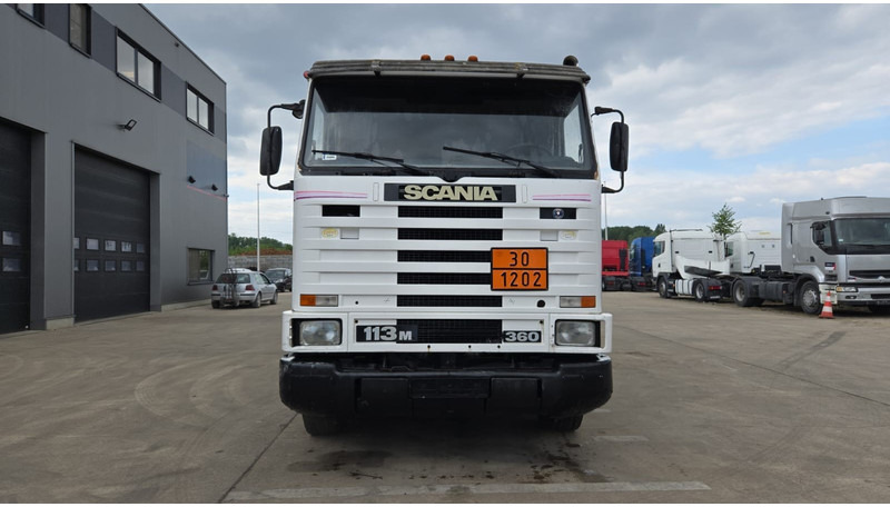 Scania 113-360 (13500L / POMPE MANUELLE / MANUAL PUMP / TOP CONDITION / WITH PUMP + COUNTER !!) - شاحنة صهريج: صورة 2 Scania 113-360 (13500L / POMPE MANUELLE / MANUAL PUMP / TOP CONDITION / WITH PUMP + COUNTER !!) - شاحنة صهريج: صورة 2