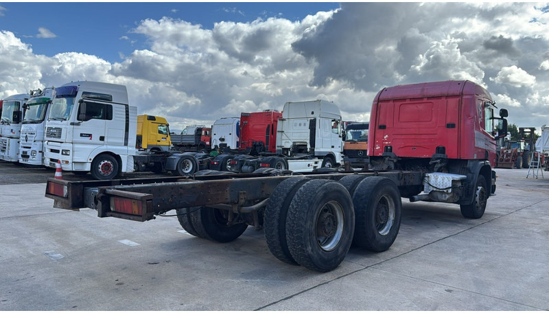Scania 114 - 380 (6X4 / GRAND PONT / LAMES / BIG AXLE / STEEL SUSP. / BOITE MANUELLE / MANUAL GEARBOX) - شاحنة بهيكل معدني للمقصورة: صورة 4 Scania 114 - 380 (6X4 / GRAND PONT / LAMES / BIG AXLE / STEEL SUSP. / BOITE MANUELLE / MANUAL GEARBOX) - شاحنة بهيكل معدني للمقصورة: صورة 4