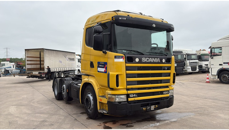 Scania 124-420 (6X2 / 8 TYRES / ORIGINAL TRACTOR UNIT / FRONT STEEL) - مقطورة السحب: صورة 3 Scania 124-420 (6X2 / 8 TYRES / ORIGINAL TRACTOR UNIT / FRONT STEEL) - مقطورة السحب: صورة 3