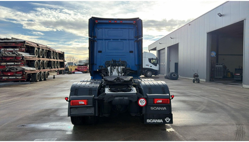 Scania R520 (BELGIAN TRUCK / RETARDER / EURO 6 / 6X4 / PERFECT CONDITION / V8) - رأس تريلا: صورة 5 Scania R520 (BELGIAN TRUCK / RETARDER / EURO 6 / 6X4 / PERFECT CONDITION / V8) - رأس تريلا: صورة 5