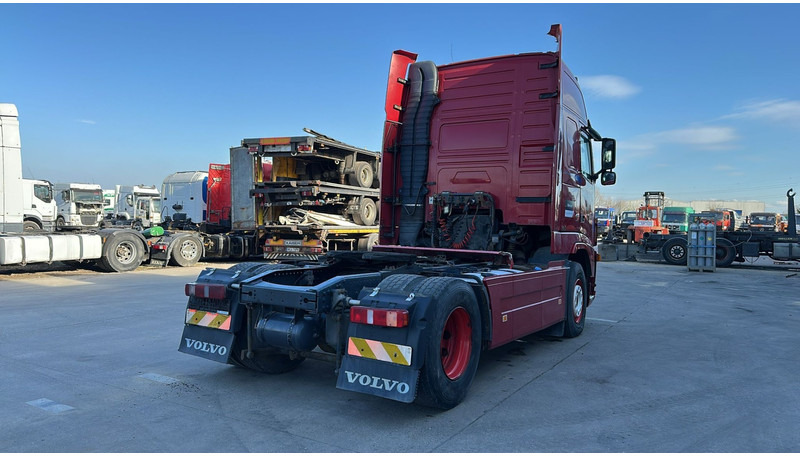 Volvo FH 400 (MANUAL GEARBOX / EURO 5 / BOITE MANUELLE) - مقطورة السحب: صورة 5 Volvo FH 400 (MANUAL GEARBOX / EURO 5 / BOITE MANUELLE) - مقطورة السحب: صورة 5