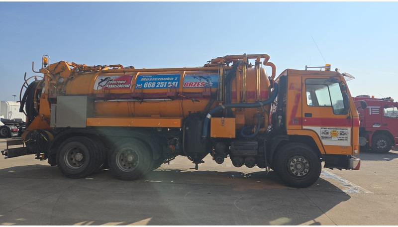 Volvo FL 10 - 320 (10500L + 1500L / 10 TYRES FULL STEEL / HIGH PRESSURE + VACUUM / POMPE MANUELLE / MANUAL PUMP) - فراغ شاحنة: صورة 4 Volvo FL 10 - 320 (10500L + 1500L / 10 TYRES FULL STEEL / HIGH PRESSURE + VACUUM / POMPE MANUELLE / MANUAL PUMP) - فراغ شاحنة: صورة 4