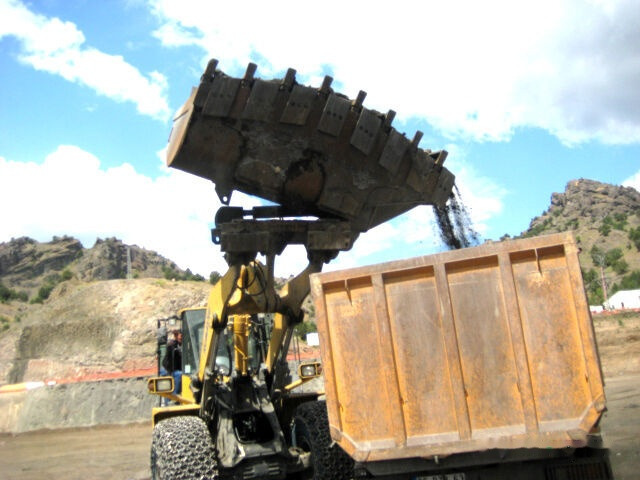 Komatsu HIGH DUMPING BUCKET - بكت شيول: صورة 2 Komatsu HIGH DUMPING BUCKET - بكت شيول: صورة 2