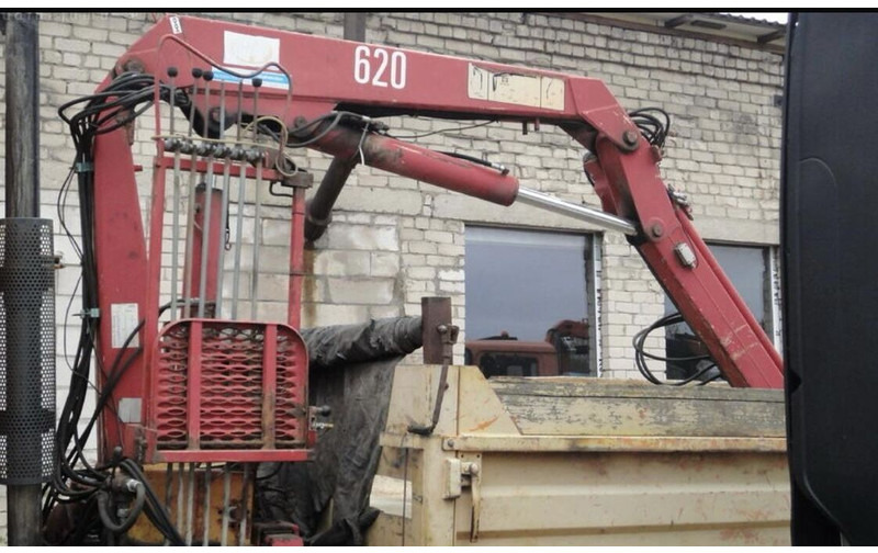 Mercedes-Benz 1820 - شاحنة قلاب, شاحنة كرين: صورة 3 Mercedes-Benz 1820 - شاحنة قلاب, شاحنة كرين: صورة 3