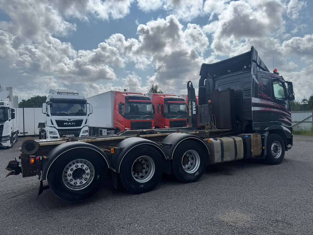 Volvo FH540 - شاحنة برافعة خطافية: صورة 4 Volvo FH540 - شاحنة برافعة خطافية: صورة 4