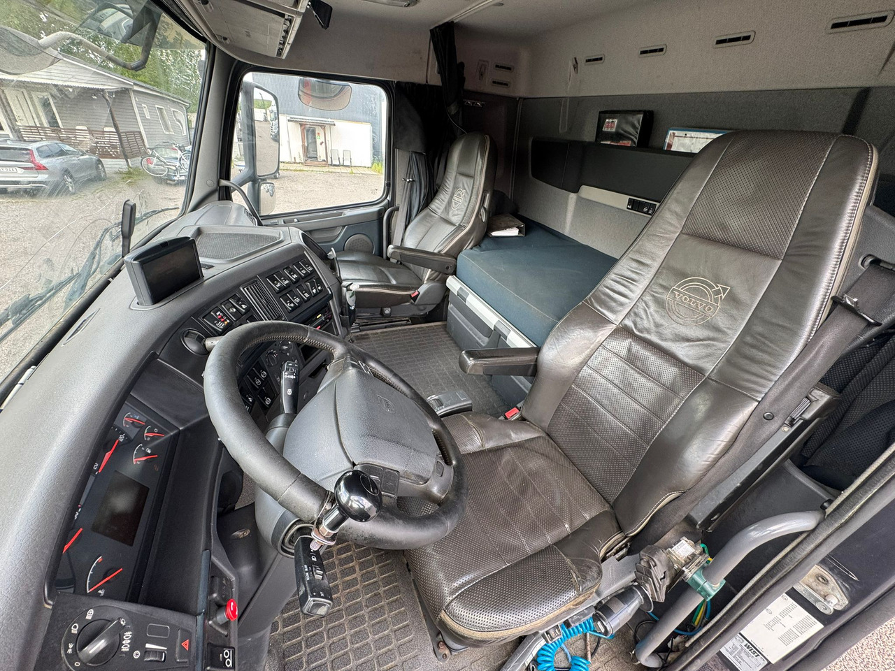 Volvo FH540 - شاحنة برافعة خطافية: صورة 5 Volvo FH540 - شاحنة برافعة خطافية: صورة 5