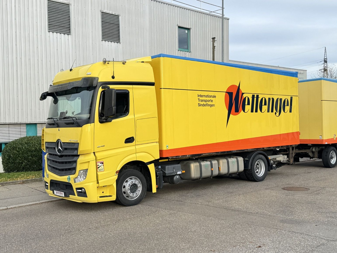 Mercedes-Benz Actros 1848 LL Gr.Haus AWL-Möbelkoffer uLBW - شاحنة صندوقية: صورة 4 Mercedes-Benz Actros 1848 LL Gr.Haus AWL-Möbelkoffer uLBW - شاحنة صندوقية: صورة 4