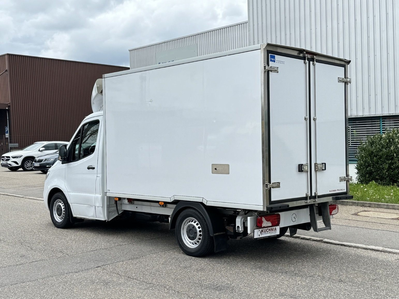 Mercedes-Benz Sprinter 316 Tiefkühl 3,3m TK V-500 MAX Luftgef. - شاحنة توصيل مبردة: صورة 5 Mercedes-Benz Sprinter 316 Tiefkühl 3,3m TK V-500 MAX Luftgef. - شاحنة توصيل مبردة: صورة 5