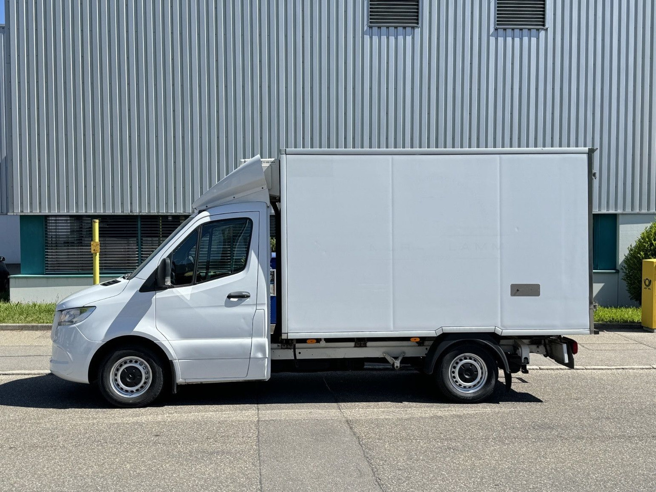 Mercedes-Benz Sprinter 316 Tiefkühl 3,3m TK V-500 MAX Luftgef. - شاحنة توصيل مبردة: صورة 4 Mercedes-Benz Sprinter 316 Tiefkühl 3,3m TK V-500 MAX Luftgef. - شاحنة توصيل مبردة: صورة 4