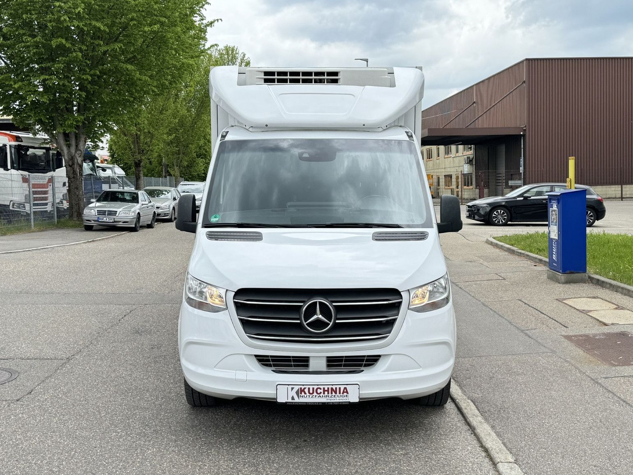 Mercedes-Benz Sprinter 316 Tiefkühl 3,3m TK V-500 MAX Luftgef. - شاحنة توصيل مبردة: صورة 2 Mercedes-Benz Sprinter 316 Tiefkühl 3,3m TK V-500 MAX Luftgef. - شاحنة توصيل مبردة: صورة 2