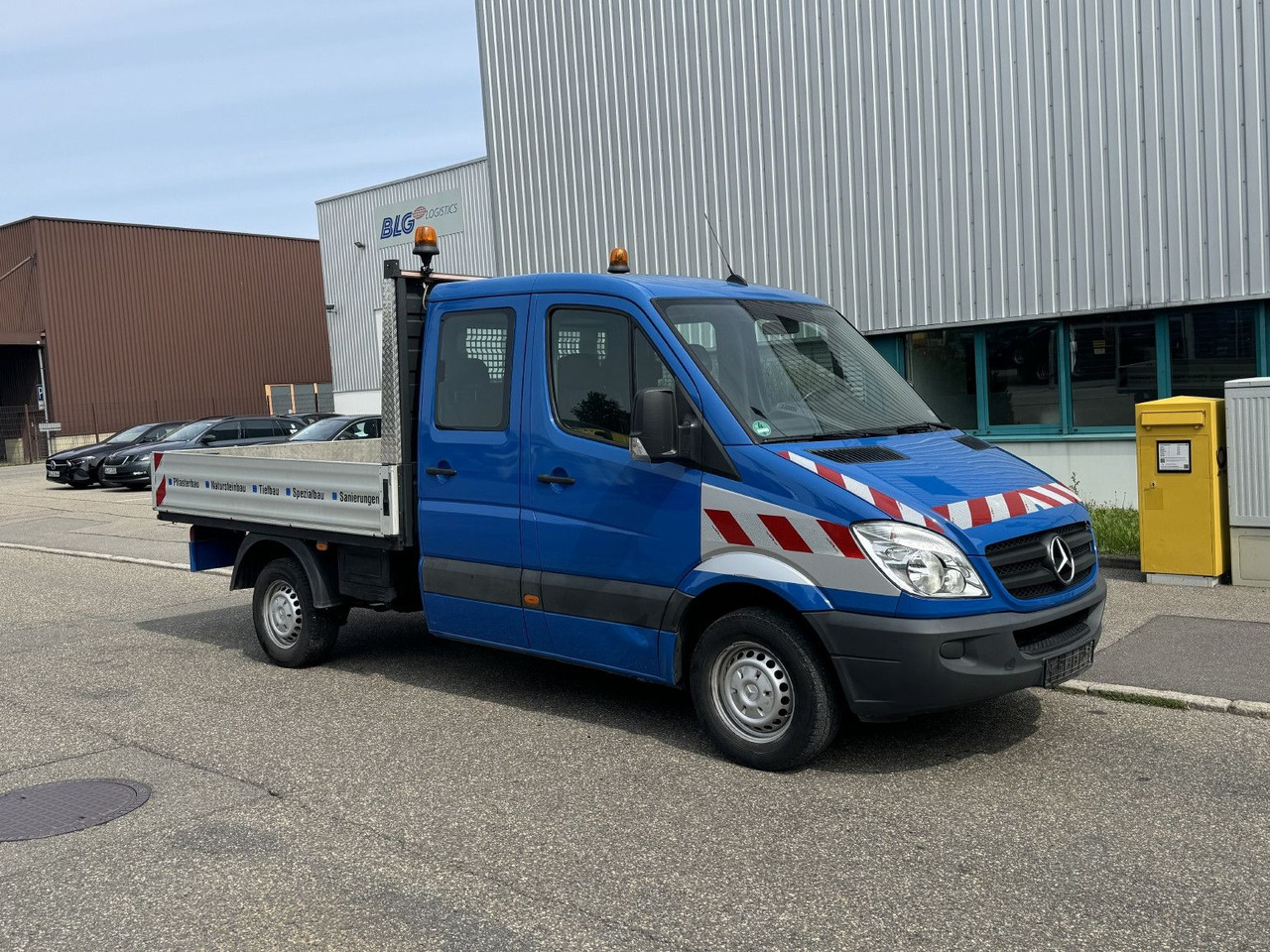 Mercedes-Benz Sprinter 319 V6 Doka Pritsche 2,7m ATM 120 Tkm - شاحنة توصيل مفتوحة, الشاحنات الصغيرة كابينة مزدوجة: صورة 3 Mercedes-Benz Sprinter 319 V6 Doka Pritsche 2,7m ATM 120 Tkm - شاحنة توصيل مفتوحة, الشاحنات الصغيرة كابينة مزدوجة: صورة 3