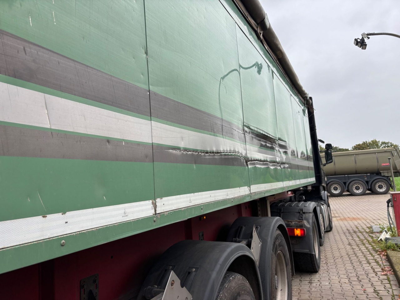 Langendorf SKA 24/30 Alu-Kippmulde, 30m³, Lift-Achse, Rollp - نصف مقطورة قلابة: صورة 5 Langendorf SKA 24/30 Alu-Kippmulde, 30m³, Lift-Achse, Rollp - نصف مقطورة قلابة: صورة 5