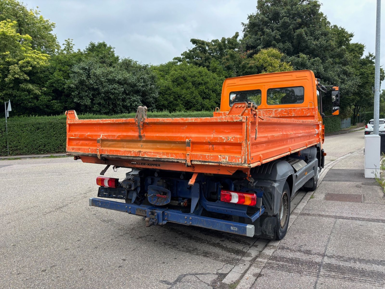 Mercedes-Benz Atego III 818, Euro-6, MEILER Dreiseitenkipper - شاحنة قلاب: صورة 4 Mercedes-Benz Atego III 818, Euro-6, MEILER Dreiseitenkipper - شاحنة قلاب: صورة 4