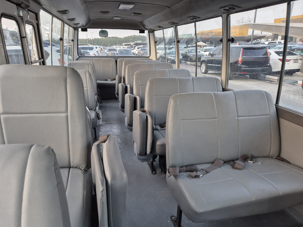 TOYOTA Coaster ... 25 places ...climatisé - حافلة صغيرة, ميكروباص: صورة 5 TOYOTA Coaster ... 25 places ...climatisé - حافلة صغيرة, ميكروباص: صورة 5