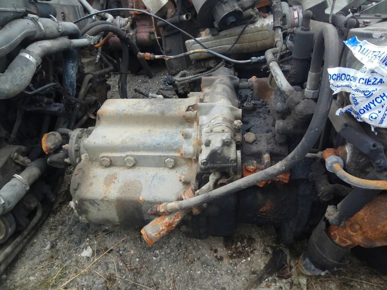 Mercedes-Benz G4-65 Mercedes-Benz 1422L - صندوق التروس - شاحنة: صورة 2 Mercedes-Benz G4-65 Mercedes-Benz 1422L - صندوق التروس - شاحنة: صورة 2