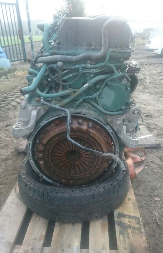 Volvo D13C EUV 460 Volvo FH13 - محرك - شاحنة: صورة 4 Volvo D13C EUV 460 Volvo FH13 - محرك - شاحنة: صورة 4