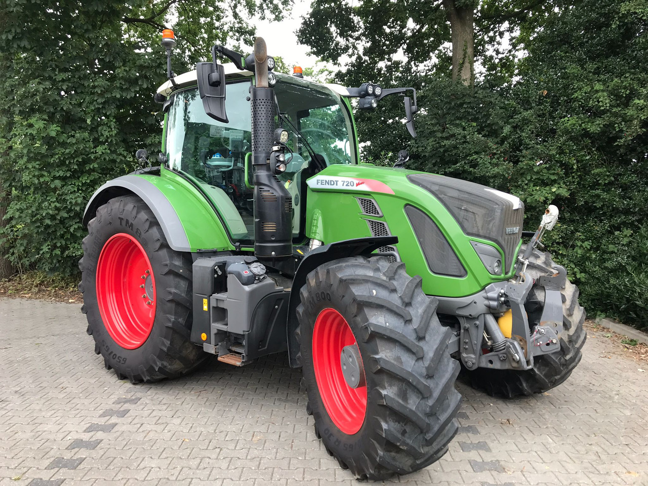 FENDT 720 Vario S4 PowerPlus - جرار: صورة 3 FENDT 720 Vario S4 PowerPlus - جرار: صورة 3
