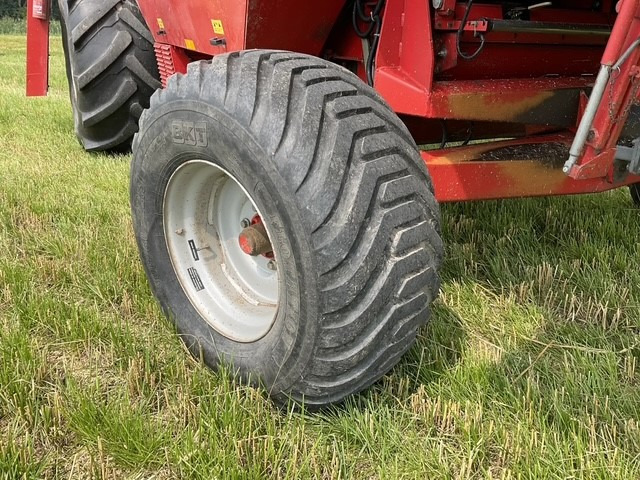 حصادة MASSEY FERGUSON 38RS: صورة 16