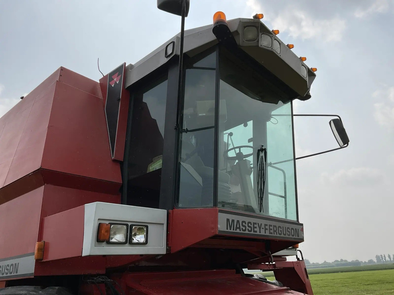Massey Ferguson 38RS - حصادة: صورة 4 Massey Ferguson 38RS - حصادة: صورة 4