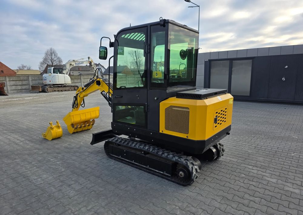 Kubota RIPPA R340, WAGA 3T, SILNIK KUBOTA V1505, 18.2 kW - حفار صغير: صورة 3 Kubota RIPPA R340, WAGA 3T, SILNIK KUBOTA V1505, 18.2 kW - حفار صغير: صورة 3