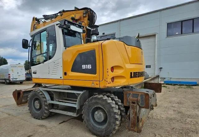 Liebherr A 916 Litronic, 2019 ROK, PODPORY + PŁUG, 6100 MTH - حفار ذو عجلات: صورة 4 Liebherr A 916 Litronic, 2019 ROK, PODPORY + PŁUG, 6100 MTH - حفار ذو عجلات: صورة 4