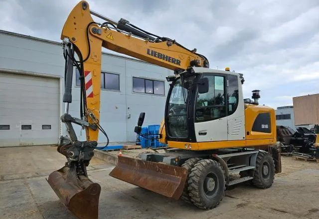 Liebherr A 916 Litronic, 2019 ROK, PODPORY + PŁUG, 6100 MTH - حفار ذو عجلات: صورة 2 Liebherr A 916 Litronic, 2019 ROK, PODPORY + PŁUG, 6100 MTH - حفار ذو عجلات: صورة 2