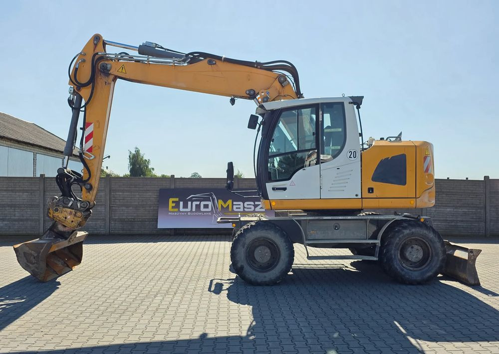 Liebherr A918 COMPACT, 2014 ROK, SW 48 LIKUFIX szybkozłącze - حفار ذو عجلات: صورة 2 Liebherr A918 COMPACT, 2014 ROK, SW 48 LIKUFIX szybkozłącze - حفار ذو عجلات: صورة 2