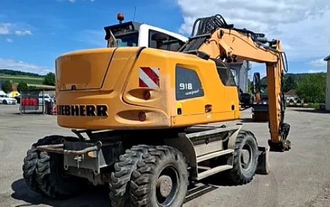 Liebherr A918 COMPACT, 2014 ROK, SW 48 LIKUFIX szybkozłącze - حفار ذو عجلات: صورة 1 Liebherr A918 COMPACT, 2014 ROK, SW 48 LIKUFIX szybkozłącze - حفار ذو عجلات: صورة 1