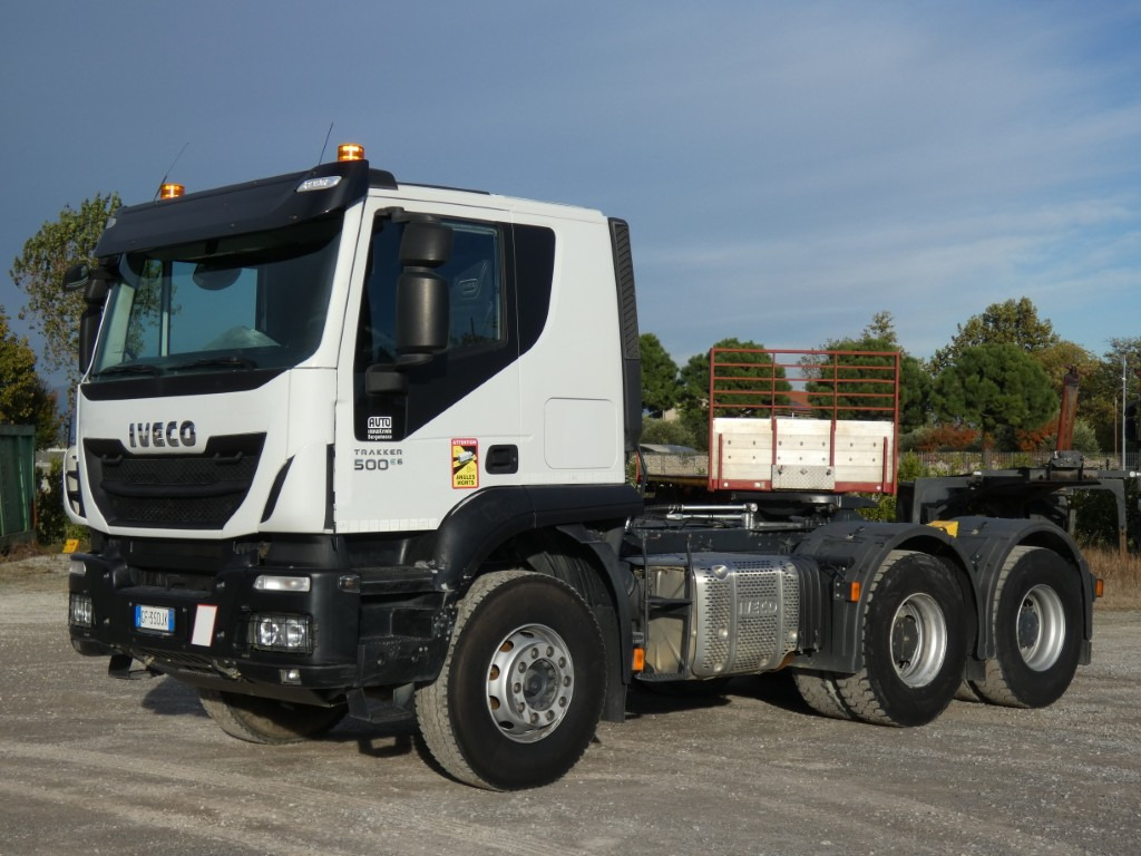 IVECO TRAKKER 500 - رأس تريلا: صورة 1 IVECO TRAKKER 500 - رأس تريلا: صورة 1