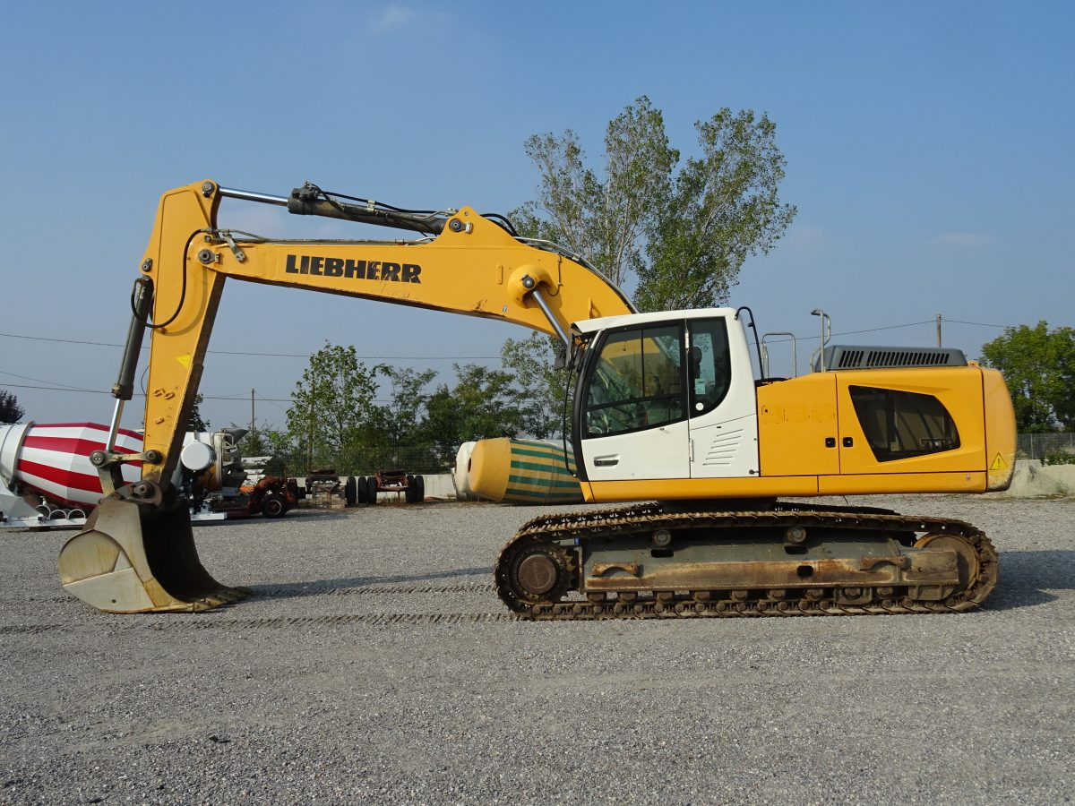 LIEBHERR R936 NLC - حفار زاحف: صورة 2 LIEBHERR R936 NLC - حفار زاحف: صورة 2