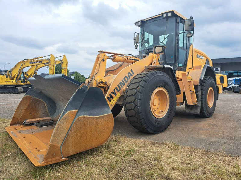 Hyundai HL940 - اللودر بعجل: صورة 1 Hyundai HL940 - اللودر بعجل: صورة 1