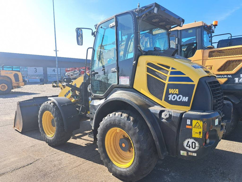 Komatsu WA 100 M-8 - اللودر بعجل: صورة 4 Komatsu WA 100 M-8 - اللودر بعجل: صورة 4