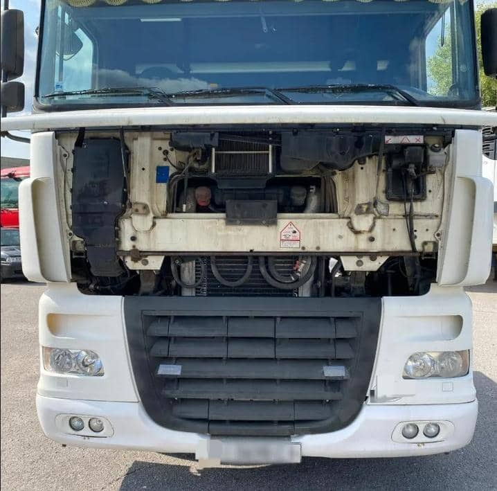 DAF XF 95 - مقطورة السحب: صورة 3 DAF XF 95 - مقطورة السحب: صورة 3