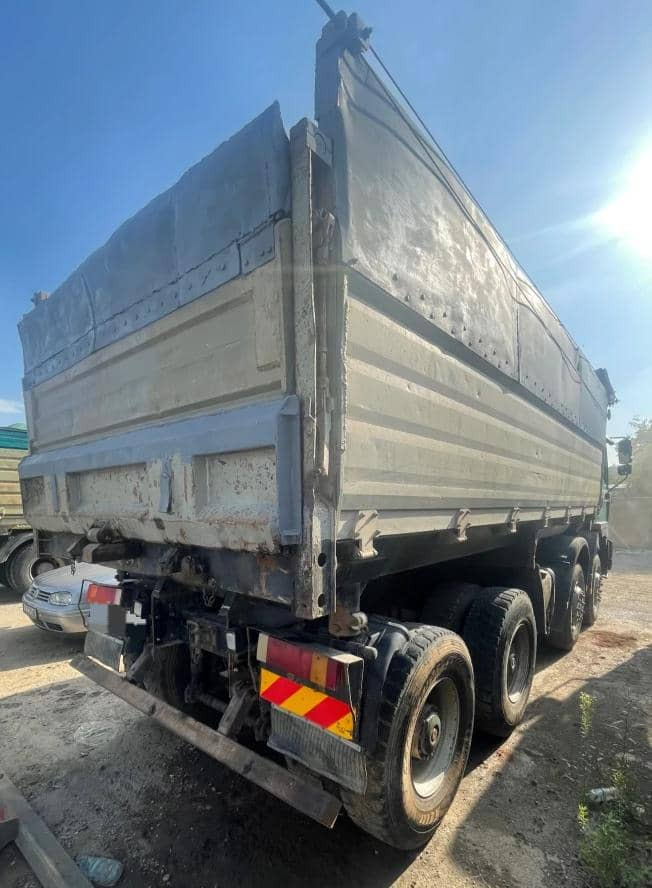 MAN 40.414 - شاحنة قلاب: صورة 5 MAN 40.414 - شاحنة قلاب: صورة 5