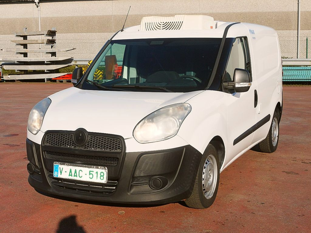 Fiat DOBLO 1.3 KUHLKASTENWAGEN RELEC FROID TR10 -20c - شاحنة توصيل مبردة: صورة 4 Fiat DOBLO 1.3 KUHLKASTENWAGEN RELEC FROID TR10 -20c - شاحنة توصيل مبردة: صورة 4