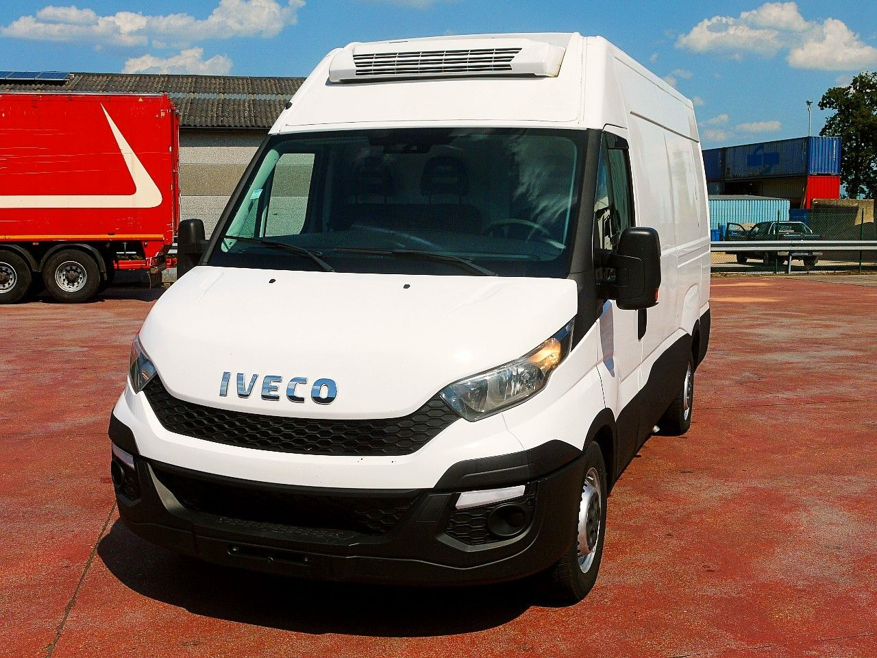 Iveco 35S13 DAILY KUHLKASTENWAGEN THERMOKING V300 MULT - شاحنة توصيل مبردة: صورة 5 Iveco 35S13 DAILY KUHLKASTENWAGEN THERMOKING V300 MULT - شاحنة توصيل مبردة: صورة 5
