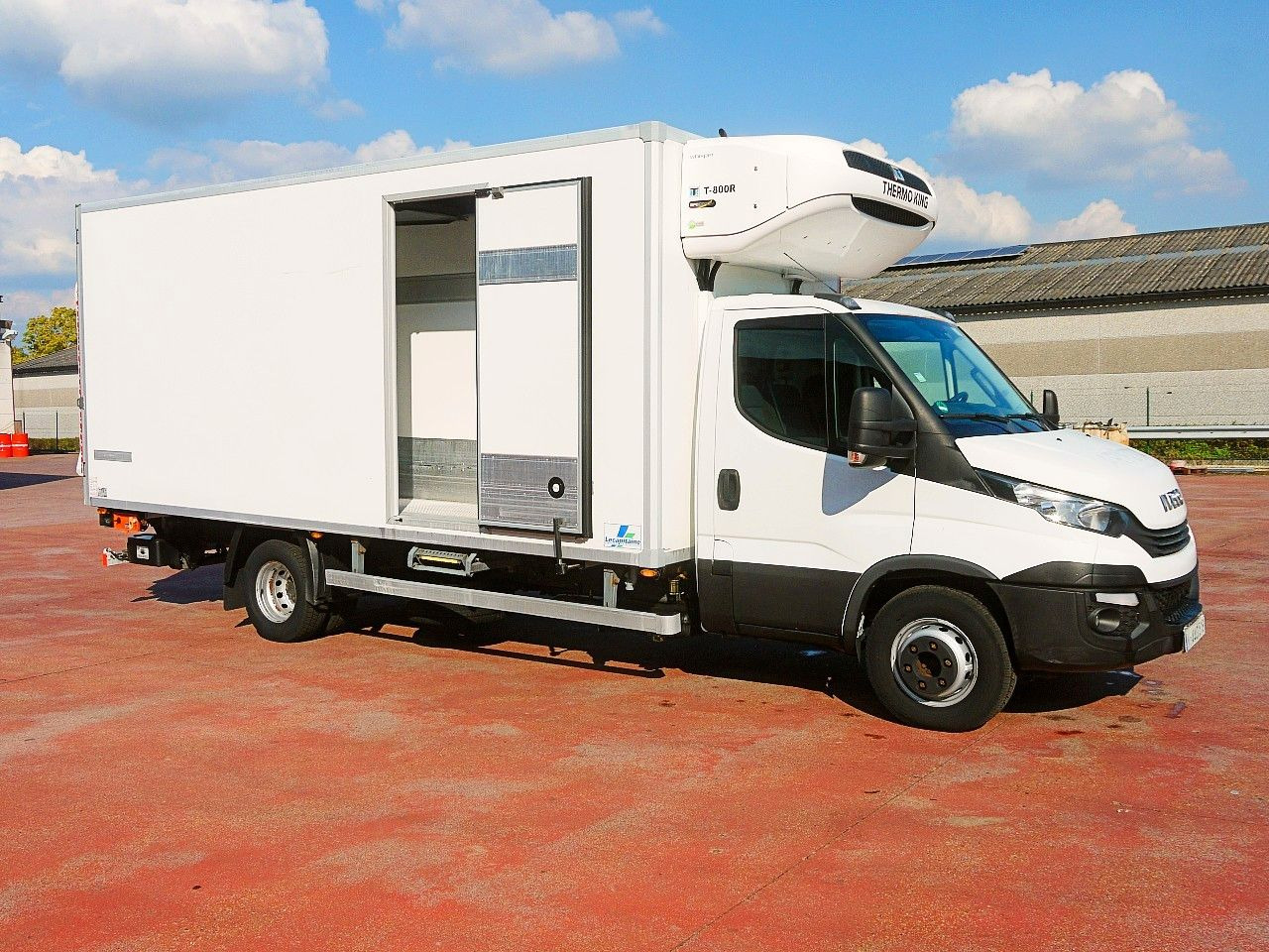 Iveco 72C21 70 65 DAILY THERMOKING T800 A/C LBW LUFT - شاحنة توصيل مبردة: صورة 3 Iveco 72C21 70 65 DAILY THERMOKING T800 A/C LBW LUFT - شاحنة توصيل مبردة: صورة 3