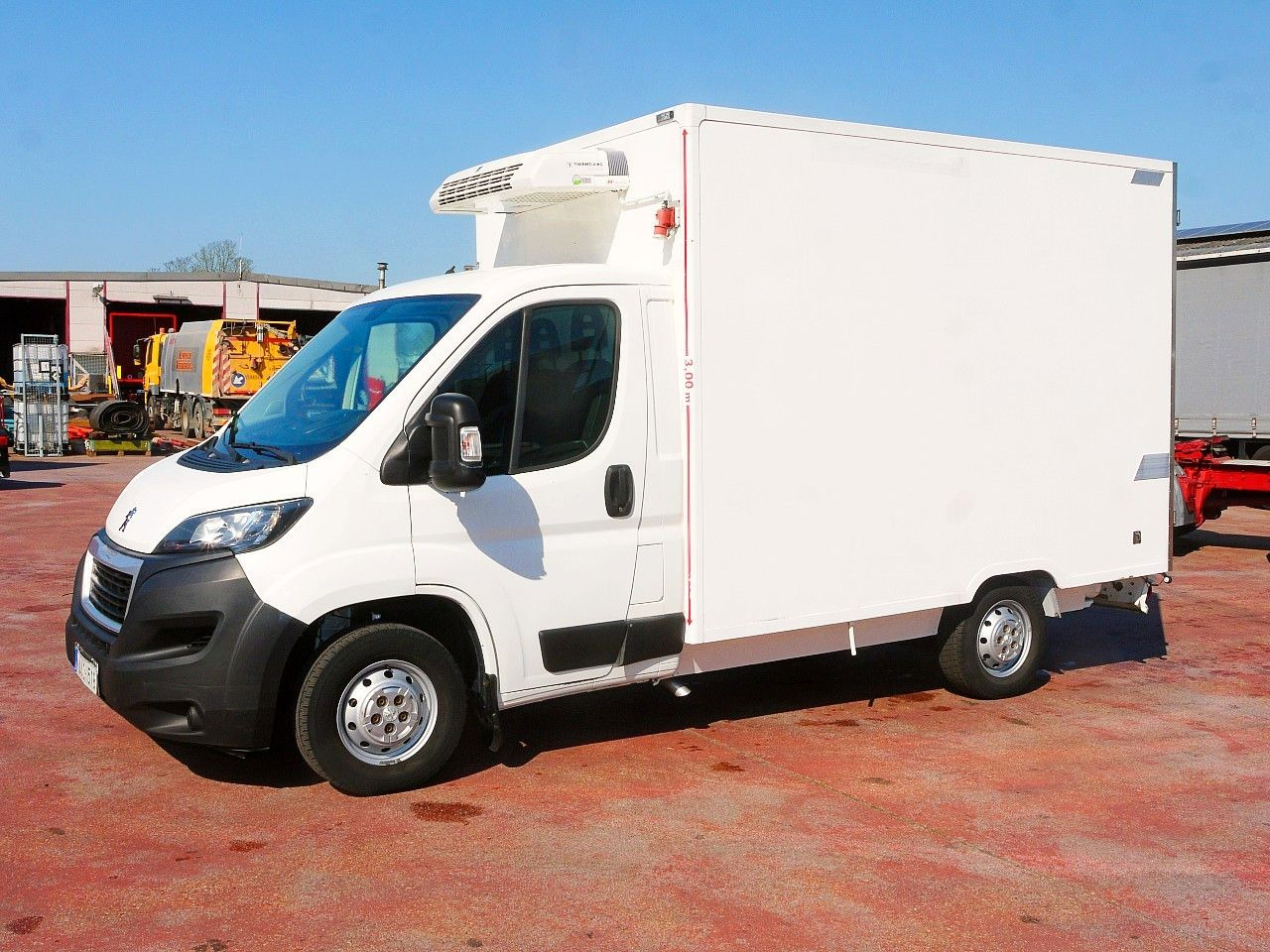Peugeot BOXER KUHLKOFFER THERMOKING V200 MULTI -20C A/C - شاحنة توصيل مبردة: صورة 4 Peugeot BOXER KUHLKOFFER THERMOKING V200 MULTI -20C A/C - شاحنة توصيل مبردة: صورة 4