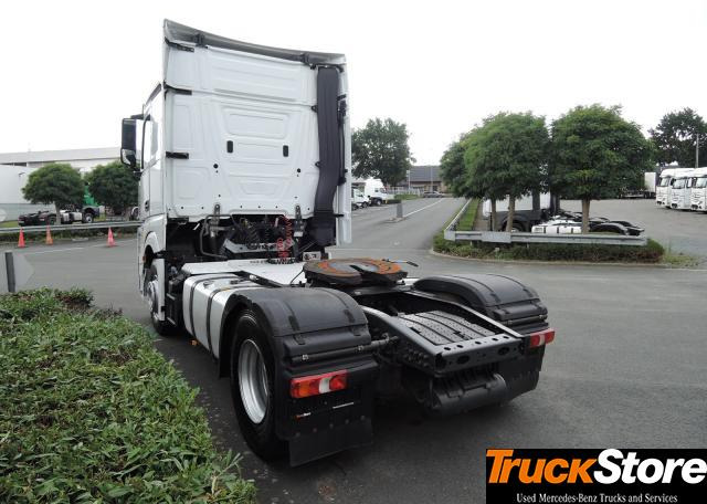 Mercedes-Benz Actros 1843 LS - رأس تريلا: صورة 5 Mercedes-Benz Actros 1843 LS - رأس تريلا: صورة 5