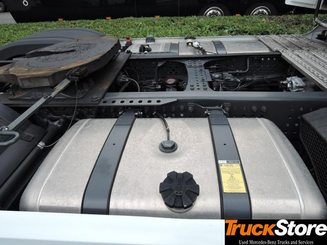 Mercedes-Benz Actros 1845 LS - رأس تريلا: صورة 2 Mercedes-Benz Actros 1845 LS - رأس تريلا: صورة 2