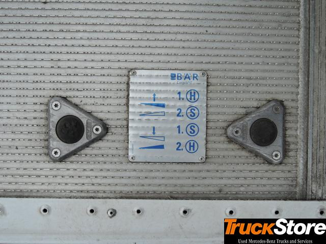 Mercedes-Benz Antos 1835 L - شاحنة ذات مبرد: صورة 2 Mercedes-Benz Antos 1835 L - شاحنة ذات مبرد: صورة 2