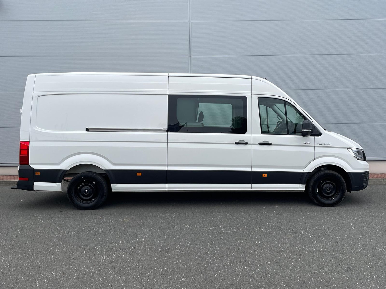 MAN TGE 3.180 L4H3 MIXTO 4x4 Autom LED KAMERA SITZHZ - سيارة: صورة 5 MAN TGE 3.180 L4H3 MIXTO 4x4 Autom LED KAMERA SITZHZ - سيارة: صورة 5