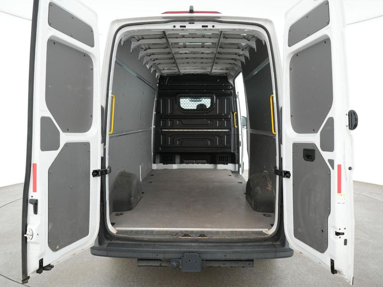 Volkswagen Crafter Kasten 35 L4H3 KAMERA PDC DAB KLIMA MFL - فان: صورة 5 Volkswagen Crafter Kasten 35 L4H3 KAMERA PDC DAB KLIMA MFL - فان: صورة 5