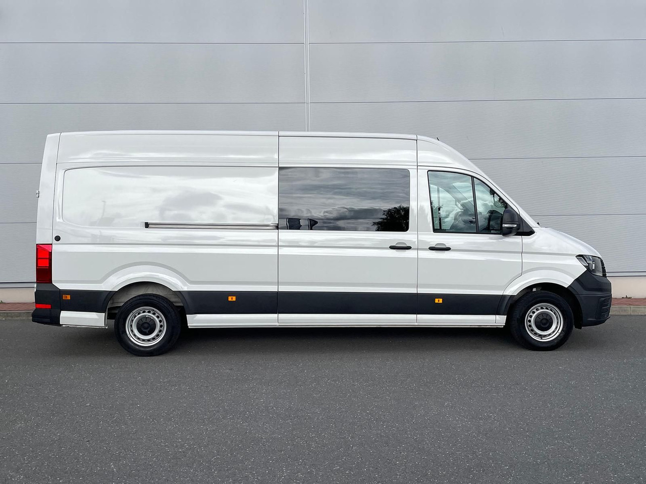 Volkswagen Crafter MIXTO 35 L4H3 KAMERA KLIMA SITZHZ DAB - فان, الشاحنات الصغيرة كابينة مزدوجة: صورة 5 Volkswagen Crafter MIXTO 35 L4H3 KAMERA KLIMA SITZHZ DAB - فان, الشاحنات الصغيرة كابينة مزدوجة: صورة 5