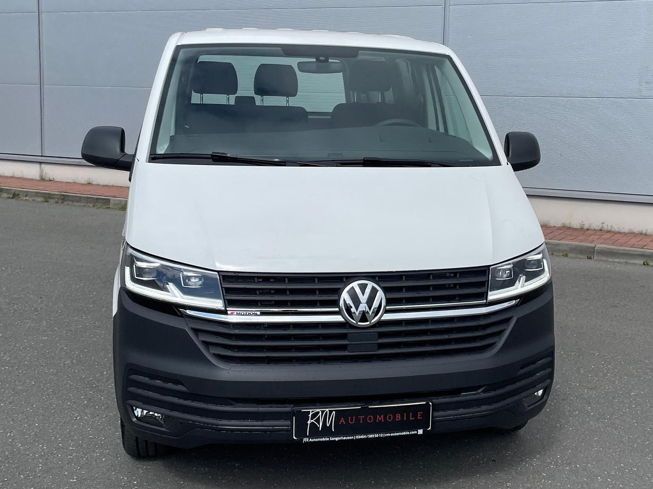 Volkswagen T6.1 Transporter Mixto lang 4M MFL LED TEMPOMAT - فان: صورة 3 Volkswagen T6.1 Transporter Mixto lang 4M MFL LED TEMPOMAT - فان: صورة 3