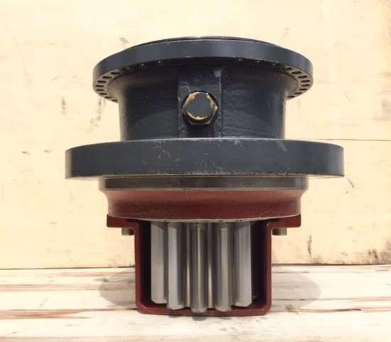 Liebherr Abtriebswellengehäuse and Abtriebswelle, ID-Nr.90208566 – ID-Nr.90202630. - محرك سوينغ - حفّار: صورة 1 Liebherr Abtriebswellengehäuse and Abtriebswelle, ID-Nr.90208566 – ID-Nr.90202630. - محرك سوينغ - حفّار: صورة 1