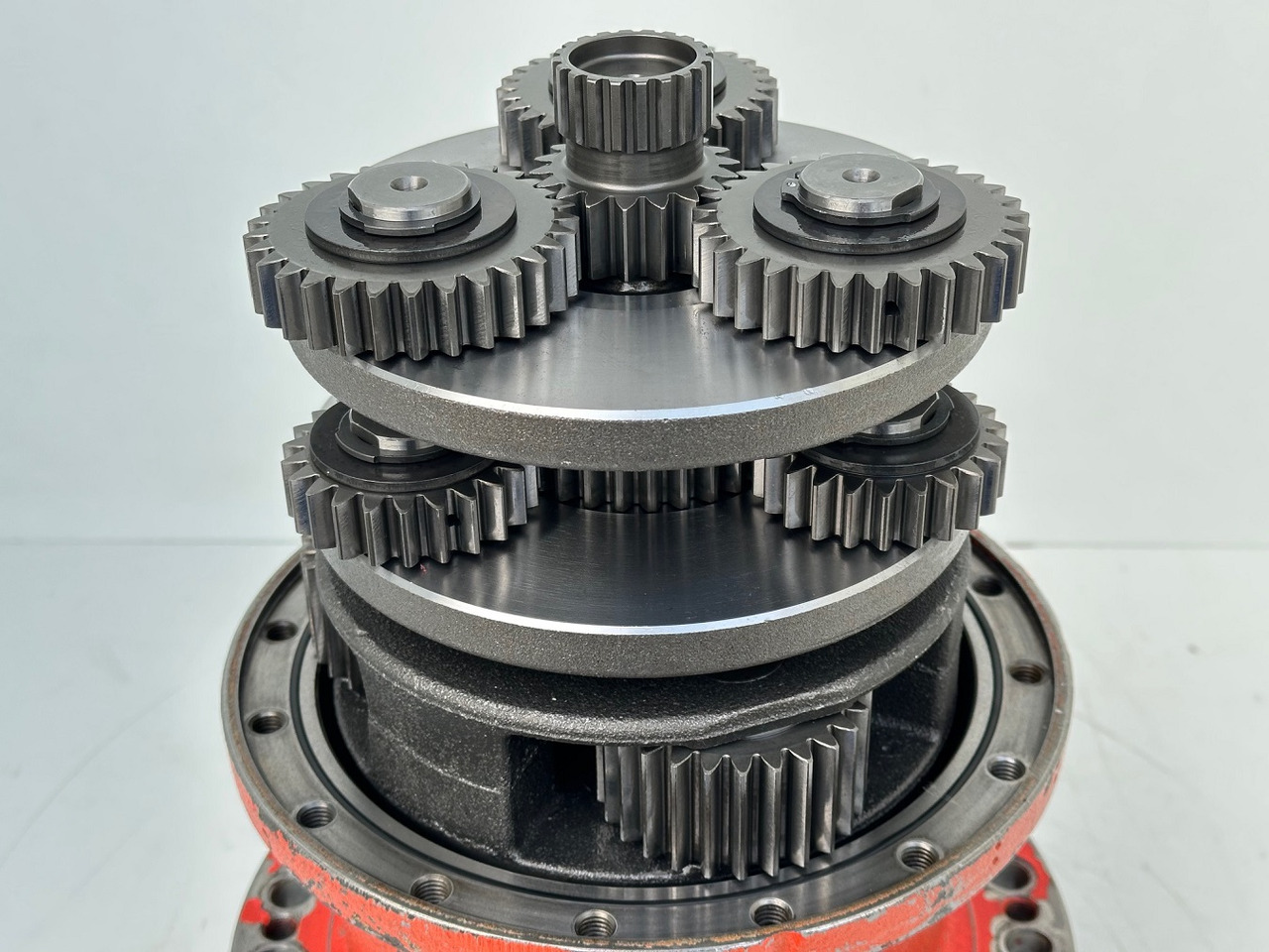 Liebherr - Bonfiglioli Drehwerksgetriebe SPF mit ID-Nr.10216372. LTM 1055-1, LTM 1055-3-1-076 bis LTM 1055-3-1-121, LTM 1055-3-2-000 bis LTM1055-3-2-031. #10216372.7029602# - علبة التروس و قطع الغيار: صورة 4 Liebherr - Bonfiglioli Drehwerksgetriebe SPF mit ID-Nr.10216372. LTM 1055-1, LTM 1055-3-1-076 bis LTM 1055-3-1-121, LTM 1055-3-2-000 bis LTM1055-3-2-031. #10216372.7029602# - علبة التروس و قطع الغيار: صورة 4