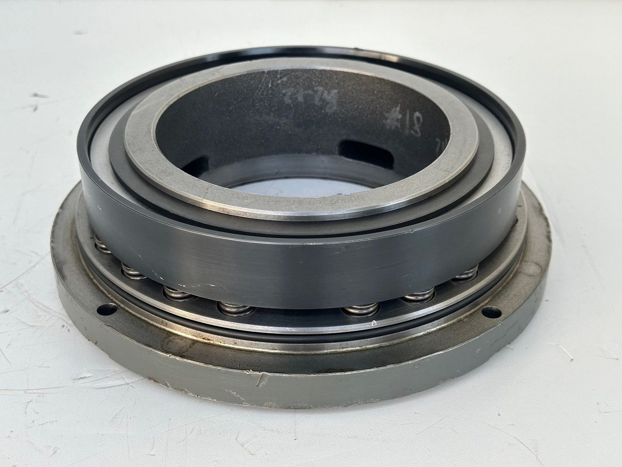 Liebherr Bremse ID-Nr.90009255. SAT250/278 - SAT250/287. A913 COMP, A914 COMP, A914, A916 COMP, A916, A918 COMP, A918, A920, A922 RAIL, A924 RAIL, LH18, LH22, LH24, LH26, R914 COMP, R914 RAIL, R914, - محرك سوينغ - حفار زاحف: صورة 5 Liebherr Bremse ID-Nr.90009255. SAT250/278 - SAT250/287. A913 COMP, A914 COMP, A914, A916 COMP, A916, A918 COMP, A918, A920, A922 RAIL, A924 RAIL, LH18, LH22, LH24, LH26, R914 COMP, R914 RAIL, R914, - محرك سوينغ - حفار زاحف: صورة 5