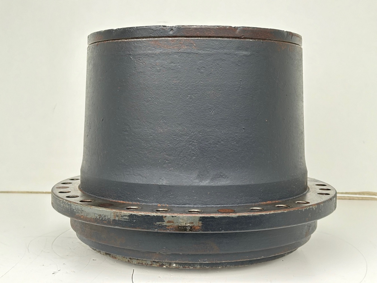 Liebherr Fahrantrieb FAT355P076. ID-Nr.969455101 - ID-Nr.969524001 - ID-Nr.90022900. LO1916, LOS916, R906, R916, R922, R924. #969455101.1647# - محرك السفر - آلات الإنشاء: صورة 5 Liebherr Fahrantrieb FAT355P076. ID-Nr.969455101 - ID-Nr.969524001 - ID-Nr.90022900. LO1916, LOS916, R906, R916, R922, R924. #969455101.1647# - محرك السفر - آلات الإنشاء: صورة 5